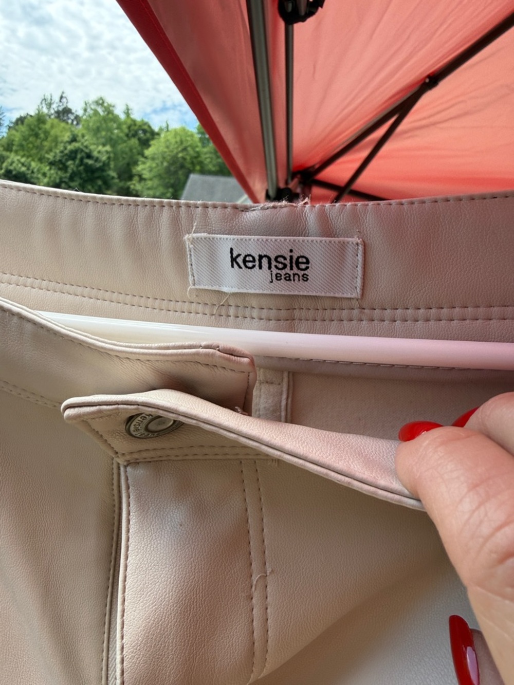 Kensie Cream Straight Leg Pants